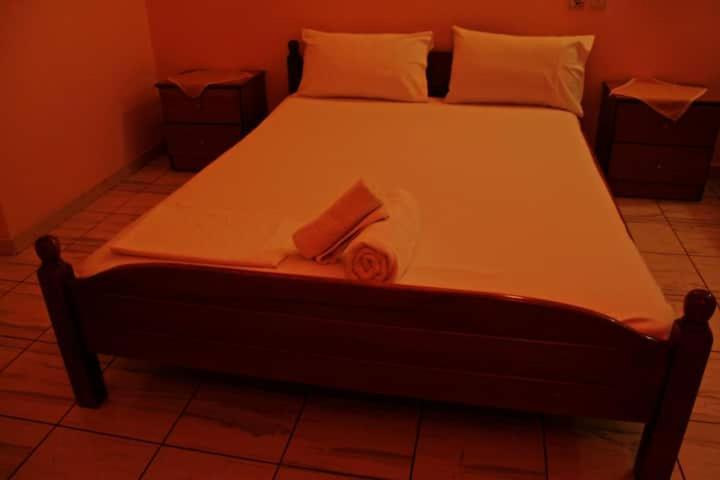 Guesthouse Bizani Neo Mpizani Rum bild